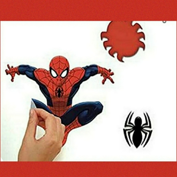 NEW Marvel Spiderman 22-Pc Ultimate Removable Wall Decals - Picture 3 of 6